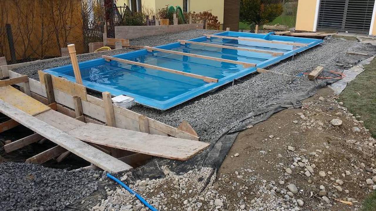 Какой бассейн лучше бетонный или керамический